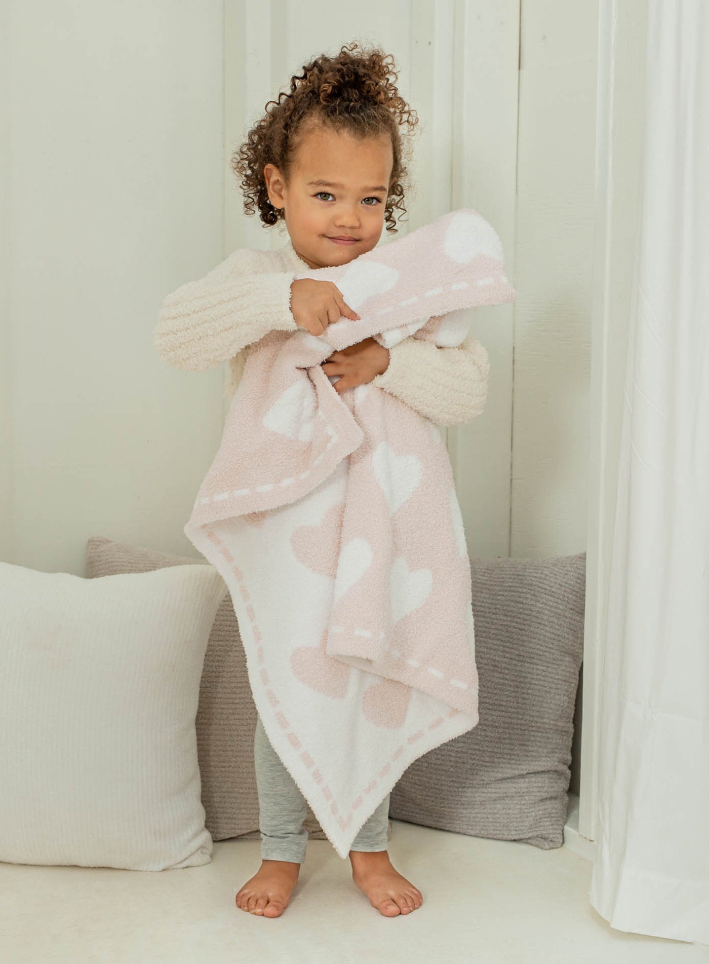 Barefoot dreams 2025 cozychic receiving blanket